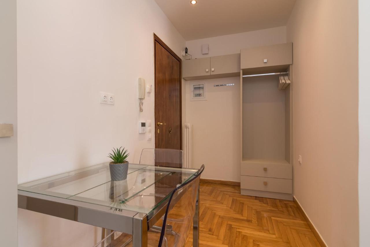 Elegant Studio In Athens B Exteriör bild